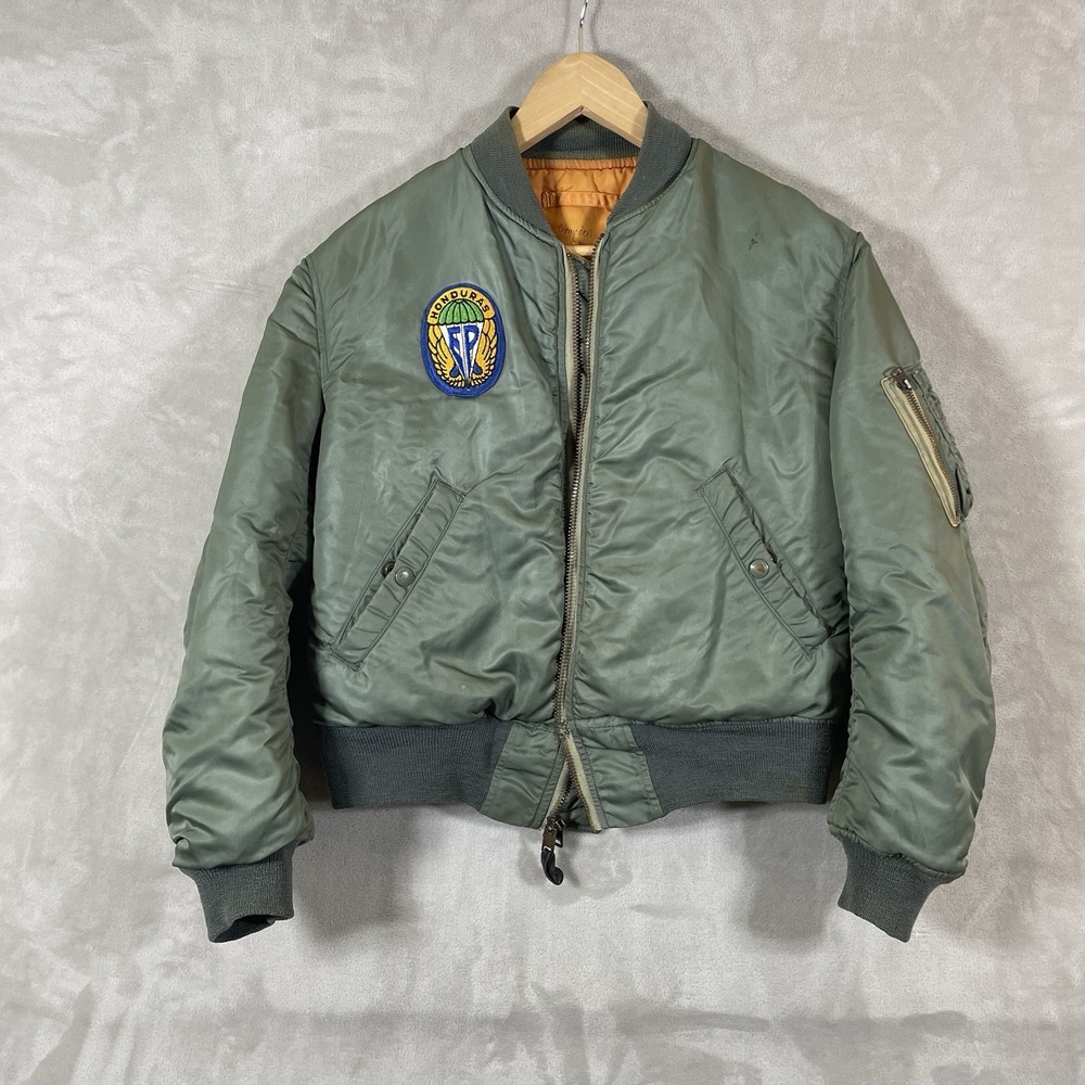 VTG 60s USAF MA-1 Reversible Bomber Jacket Mens Small 1964 Patches *READ*